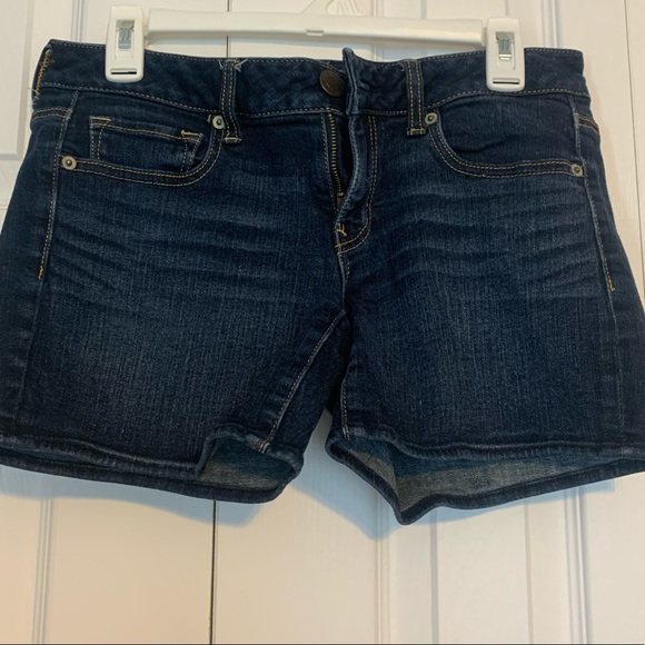 AE Midi Shorts